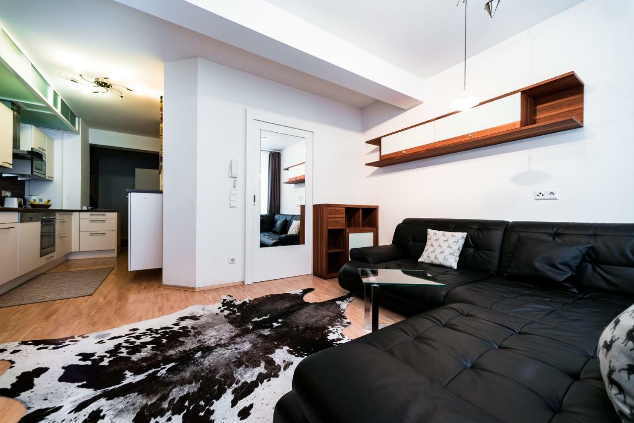 Apartment In/ Out Planai Augasse B8 *